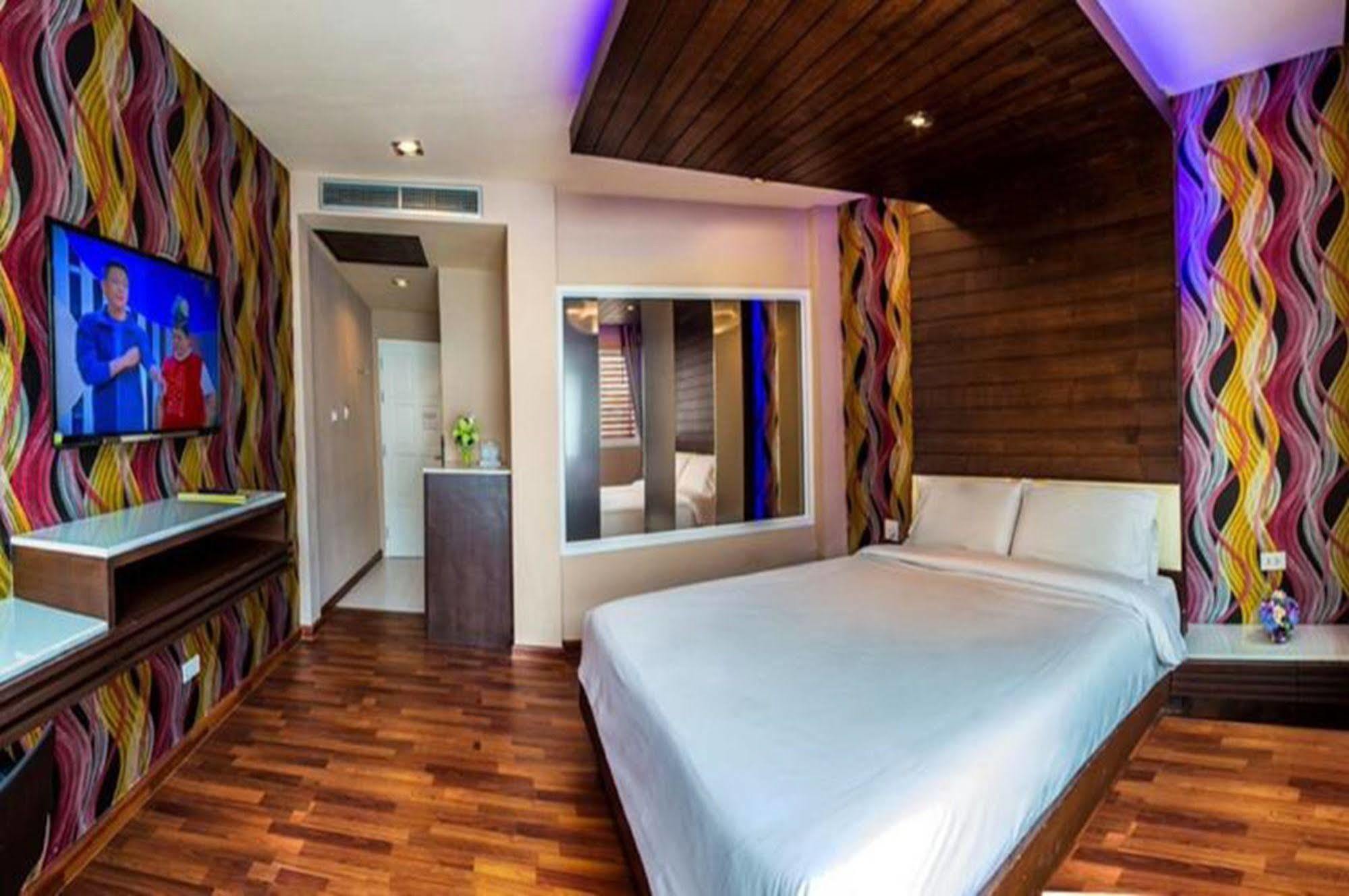 The Ring Hotel Hat Yai Exteriér fotografie