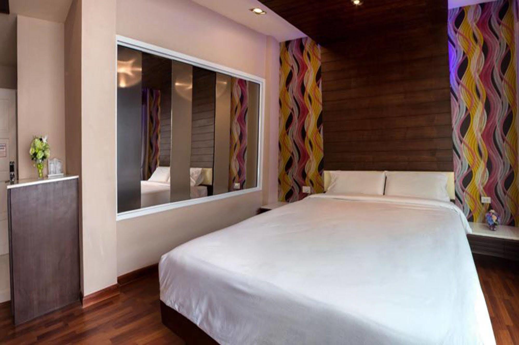 The Ring Hotel Hat Yai Exteriér fotografie