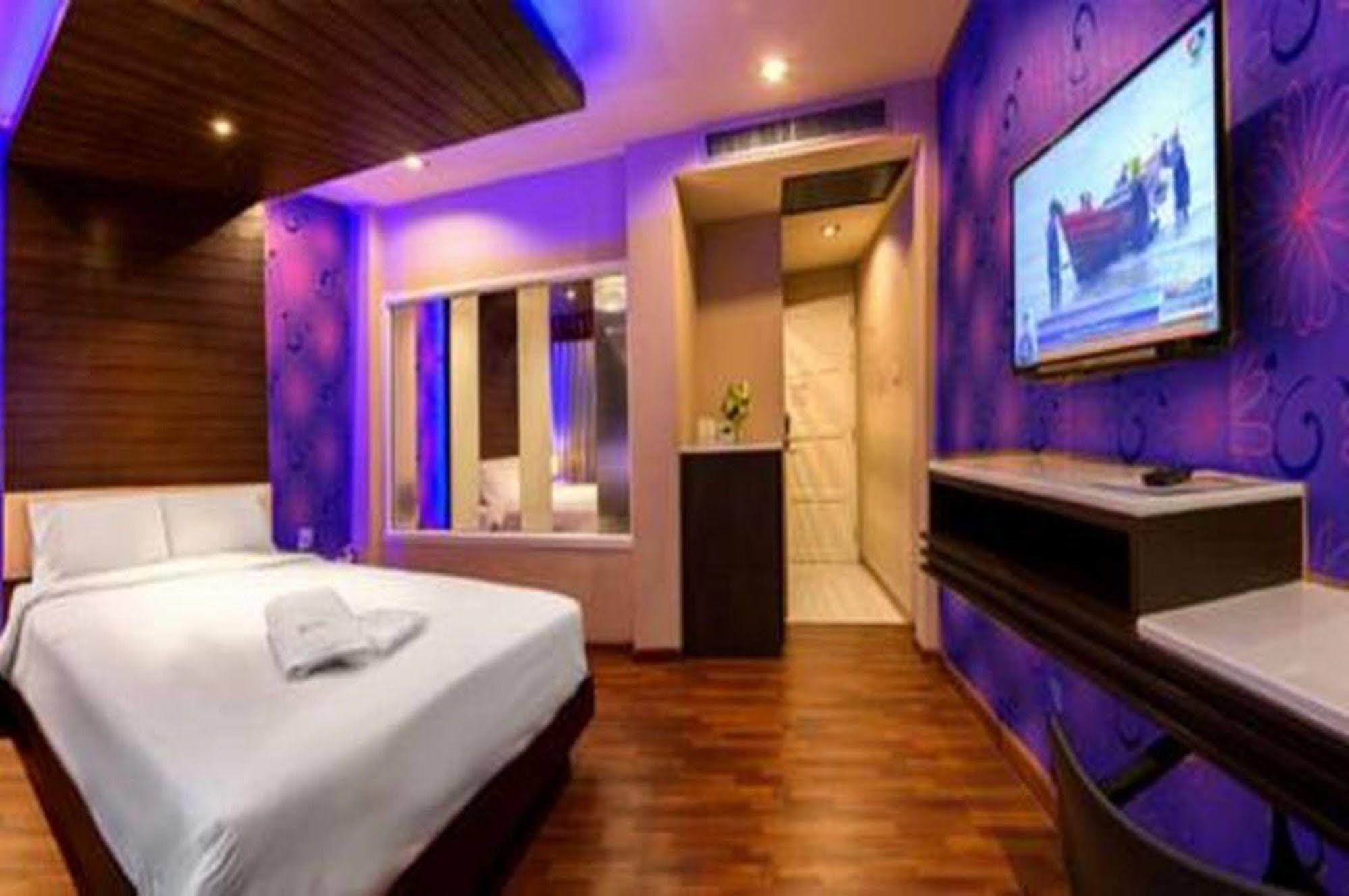 The Ring Hotel Hat Yai Exteriér fotografie