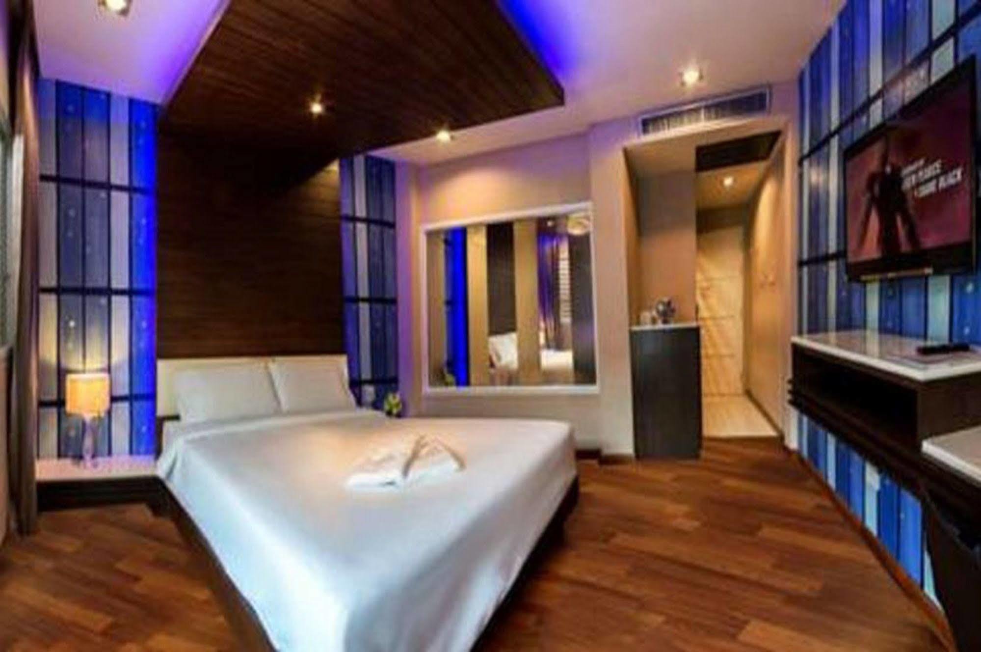 The Ring Hotel Hat Yai Exteriér fotografie
