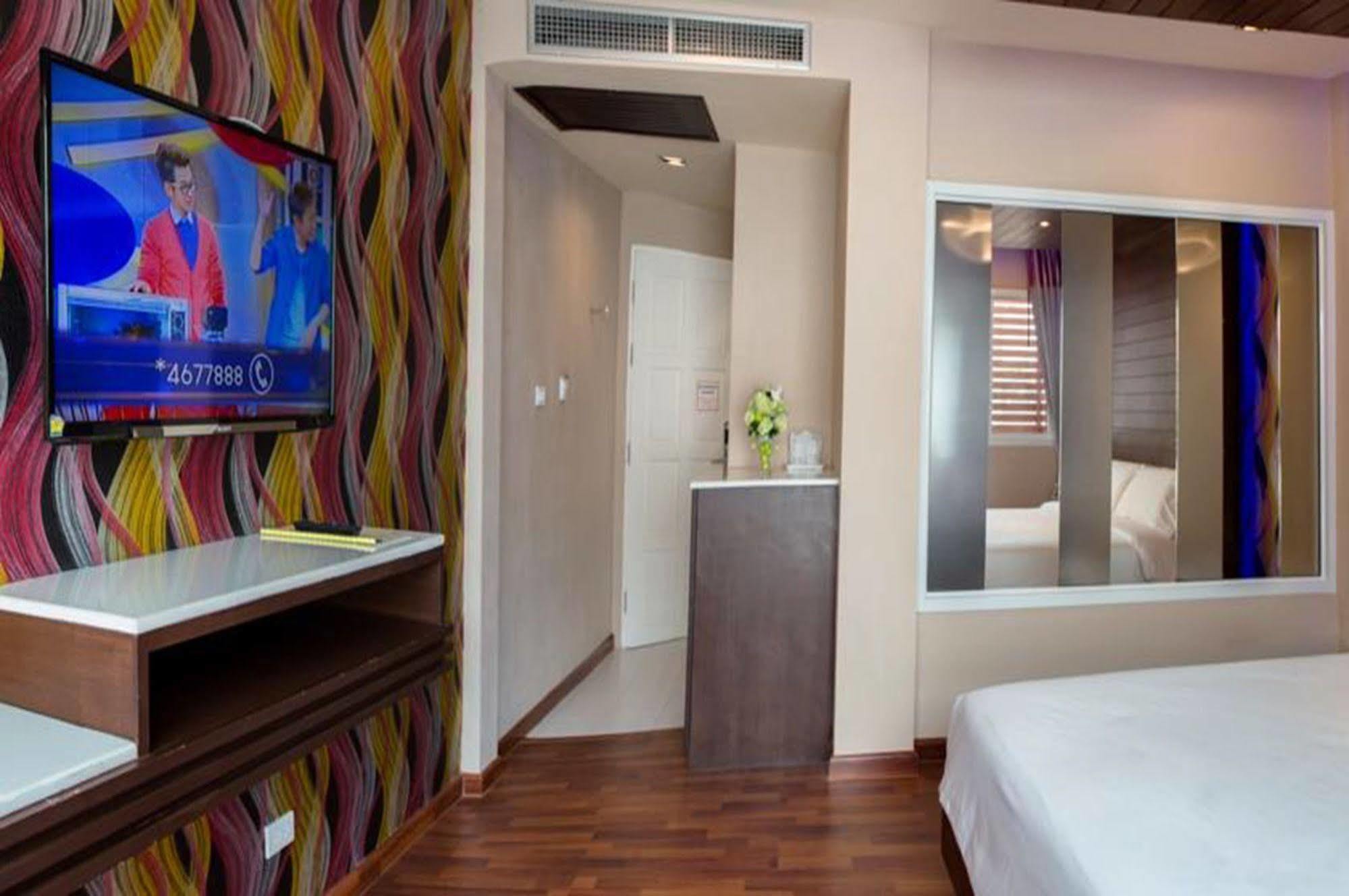 The Ring Hotel Hat Yai Exteriér fotografie